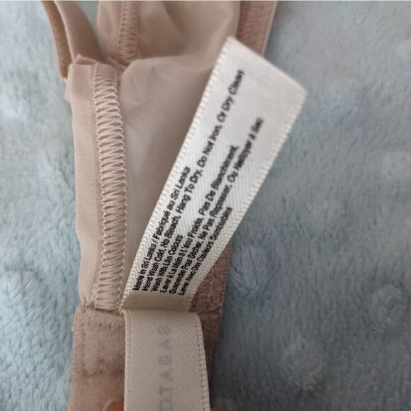 ARITZIA BABATON triangle nude bralette bra size XS B023 - Picture 10 of 11